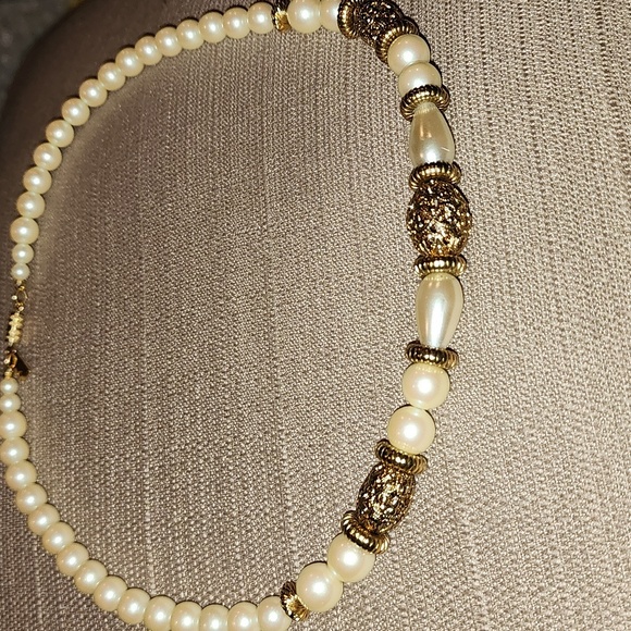 1928 Faux Pearl, Filigree Collar Necklace, Pre-loved in Excellent Condition - Picture 10 of 10